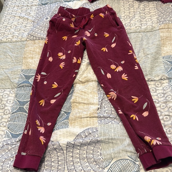 Oshkosh 🤩 - Picture 3 of 5